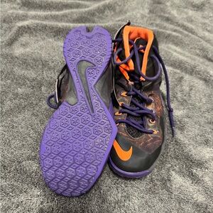 Nike Men's Black and Purple Athletic Shoes with Orange Accents